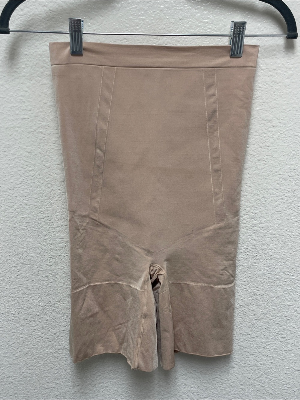 SPANX Women’s Large Nude/Tan Shaping Shorts Shape-wear Undergarment
